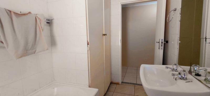 8 Bedroom Property for Sale in Groenvlei Free State